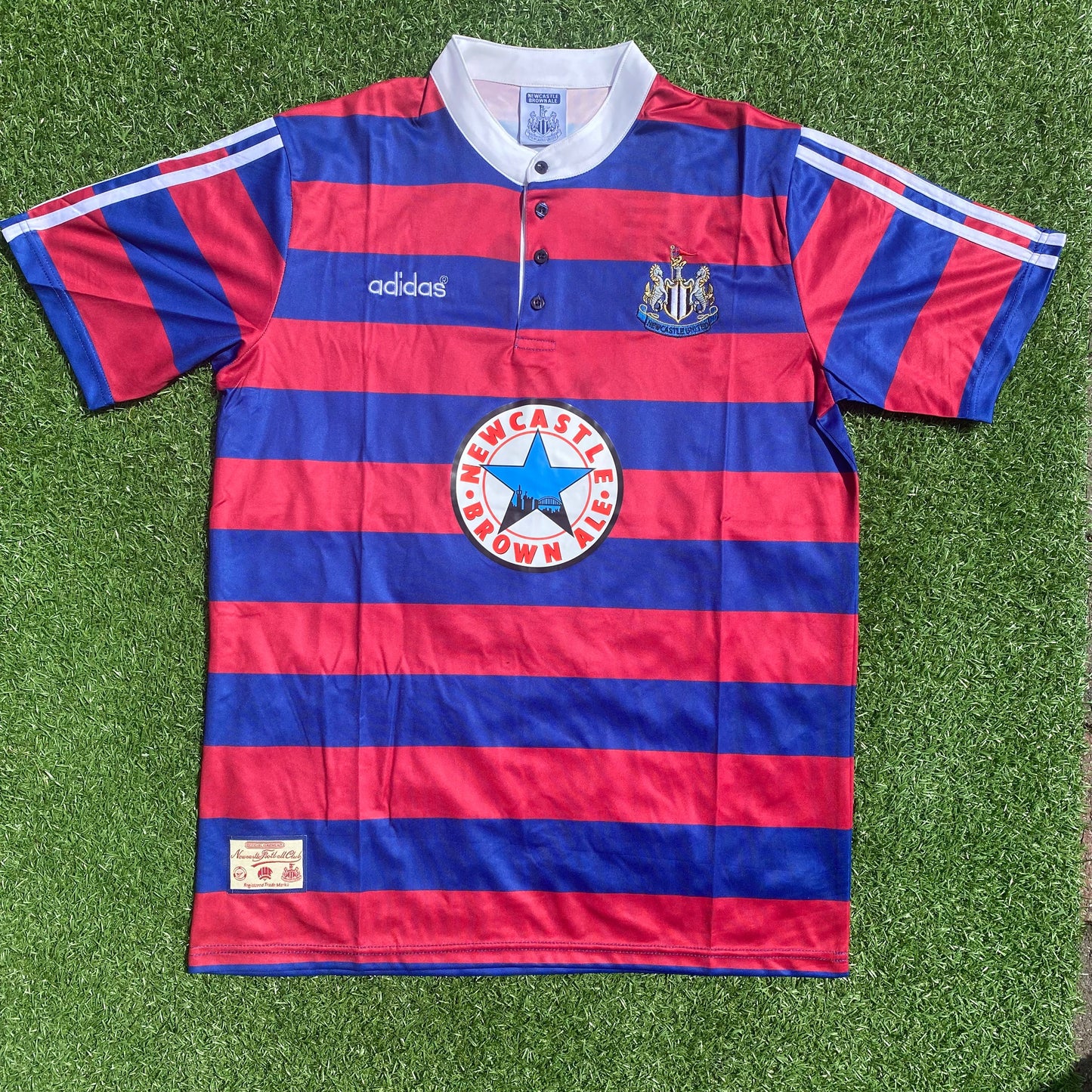 Retro Newcastle United 1995/1996 Away