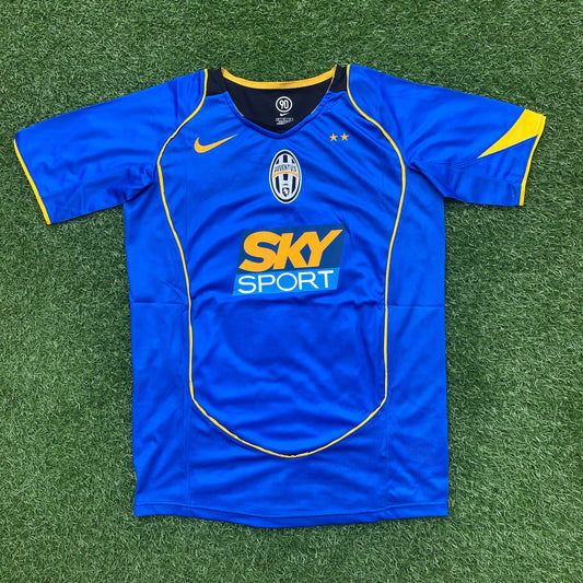 Retro Juventus 2004/05 Away