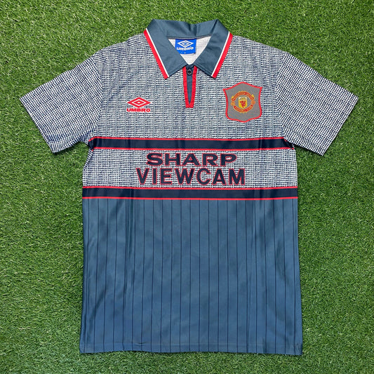 Retro Manchester United 1995/96 Away