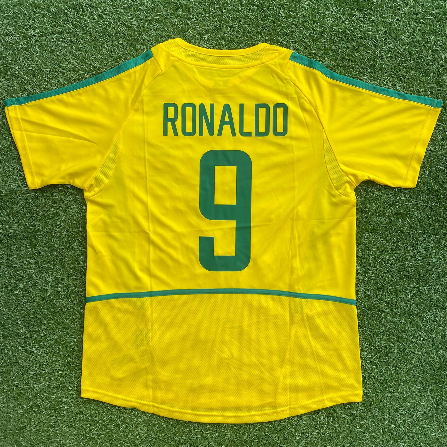 Retro Brazil 2002 Home