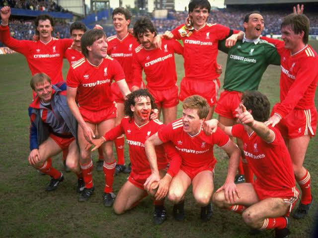 Retro Liverpool F.A Cup & League Winners 1985/1986 Home